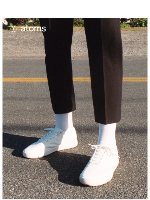 atoms newsletter: Model 000 in White: Your Spring Staple