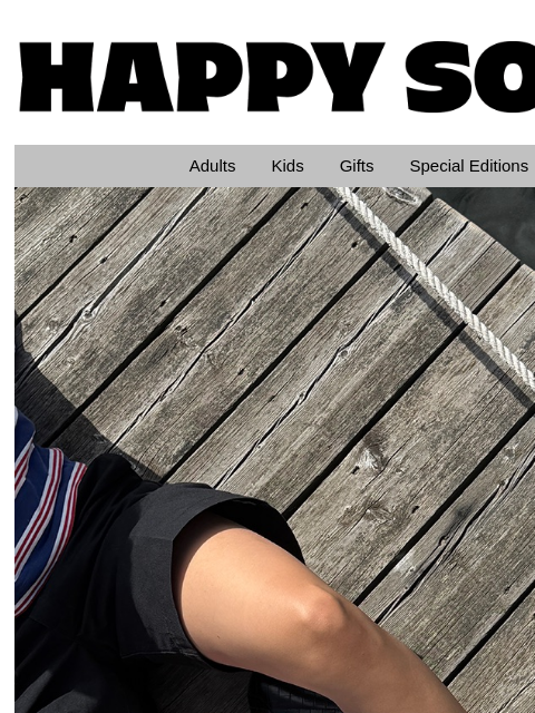Slide into bold colors & beach-ready comfort—your perfect summer starts from the feet up. HappySocks Adults Kids Gifts Special Editions Sale Sail away Best socks on the high-fashion seas Ahoy,